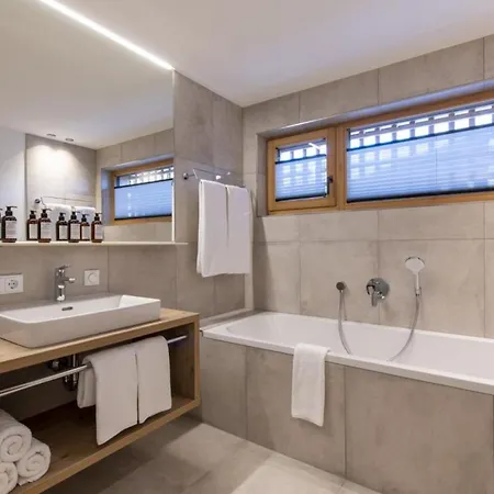 Spectacular Magnificent Chalet - Cortino *